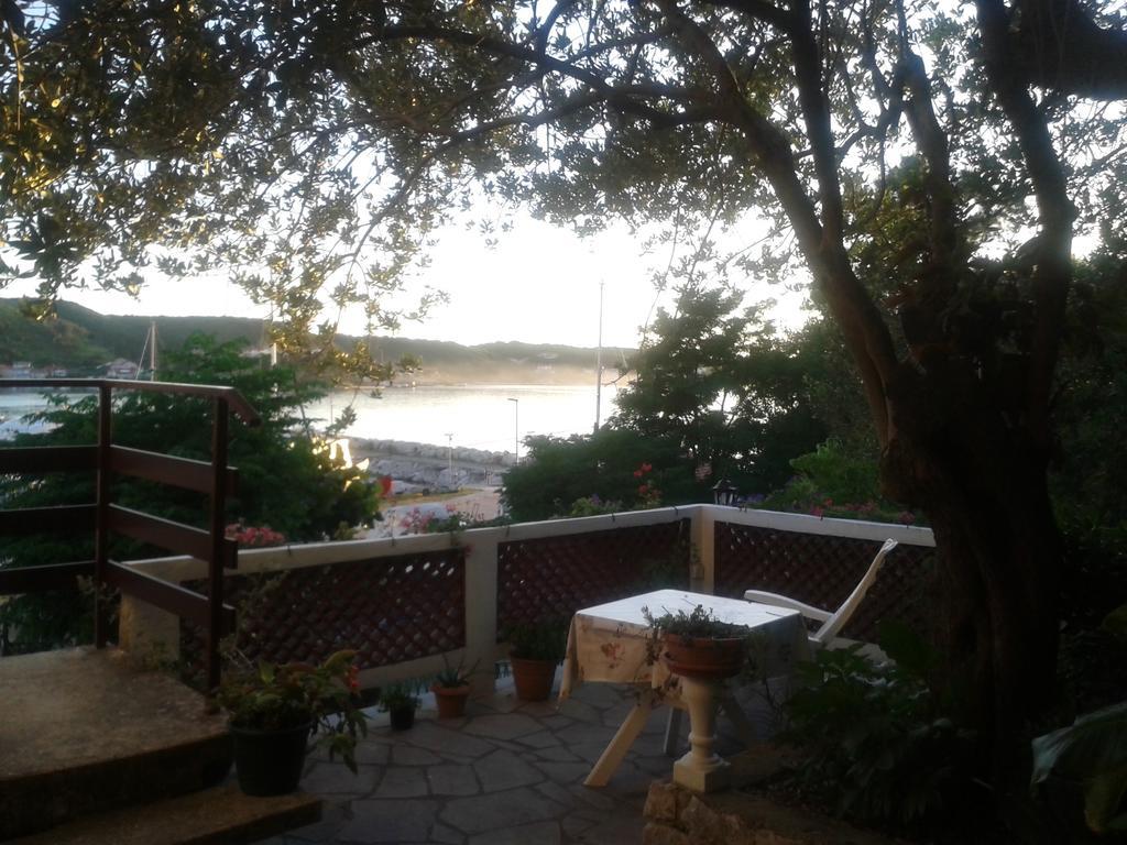 Apartments Bojana Rab Supetarska Draga Quarto foto