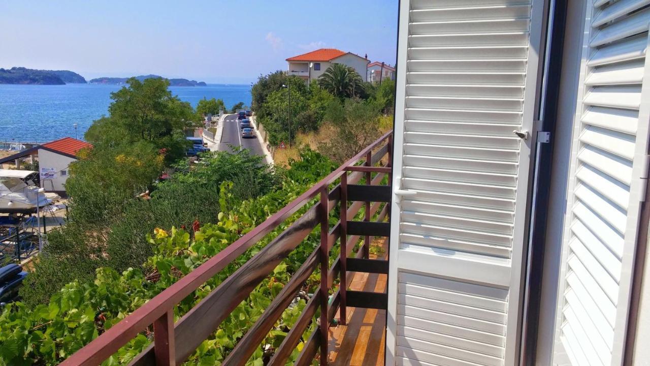 Apartments Bojana Rab Supetarska Draga Quarto foto